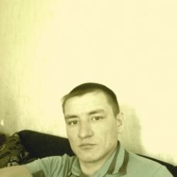 Симпатичный молодой человек ищет любовницу для интимных отношений в Абакане Симпатичный молодой человек ищет любовницу для интимных отношений в Абакане