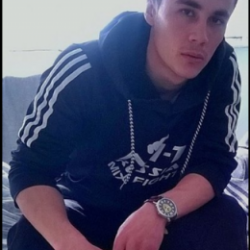 Девственник хочет научиться сексу с девушкой в Абакане Девственник хочет научиться сексу с девушкой в Абакане