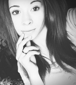 Хочу жаркой ночи! Девушка ищет мужчину Хочу жаркой ночи! Девушка ищет мужчину